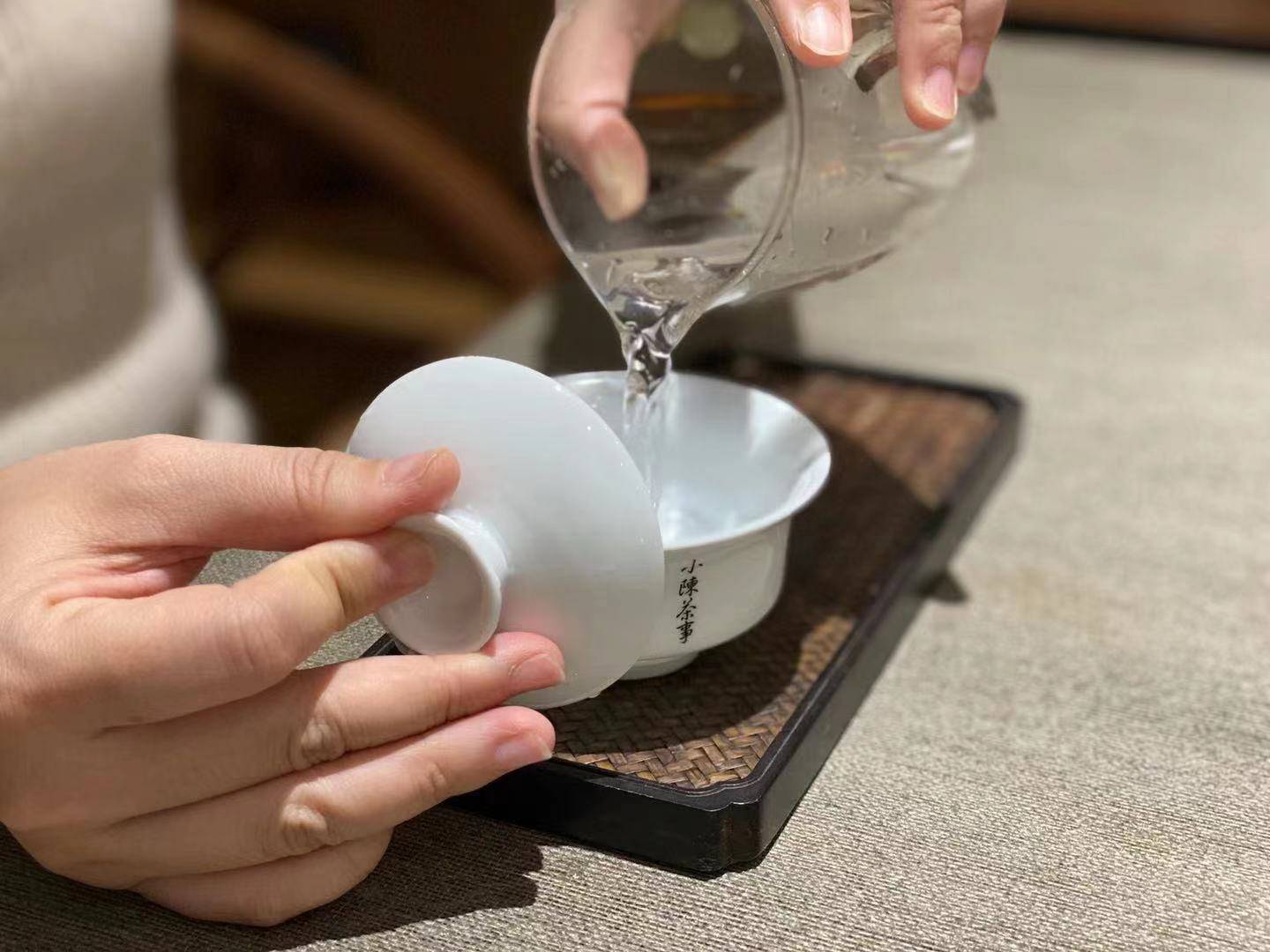 温杯醒茶,温润泡茶,干醒,冲泡六大茶类,需用3种醒茶法吗?_茶叶