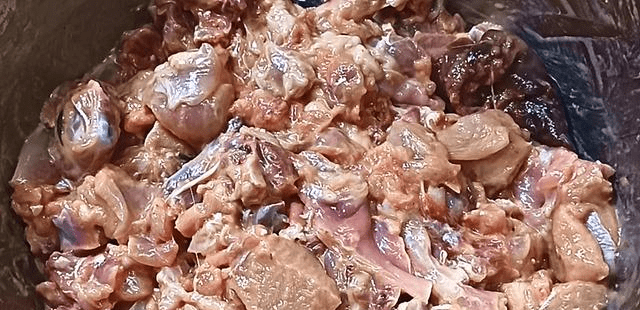 怎么把大块肉切成肉末 86462ca01fac4d0bb56e946e31d75456.png