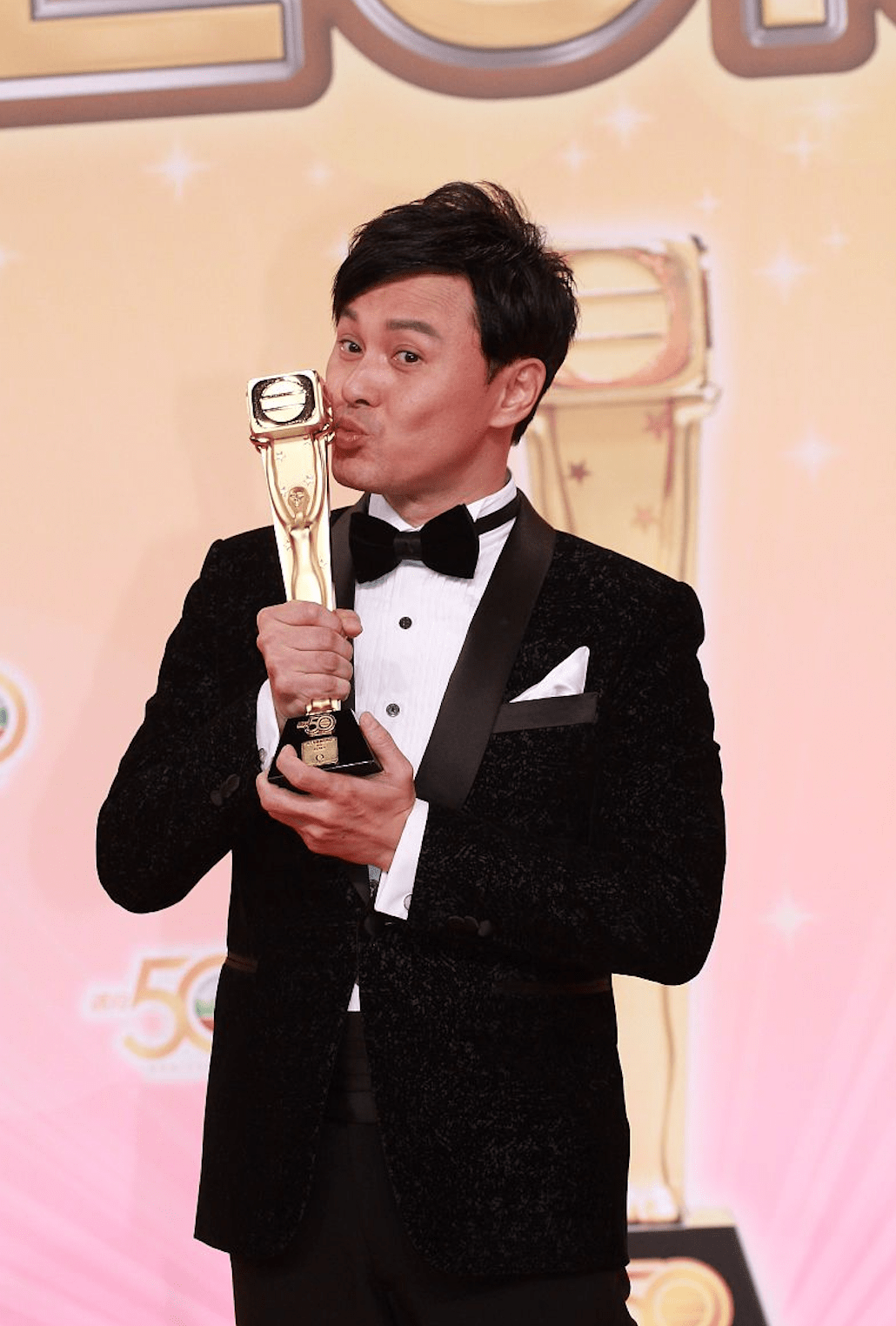 原创56岁曹永廉再度错失男一号无悔做配角23年笑对被指不宜做主角