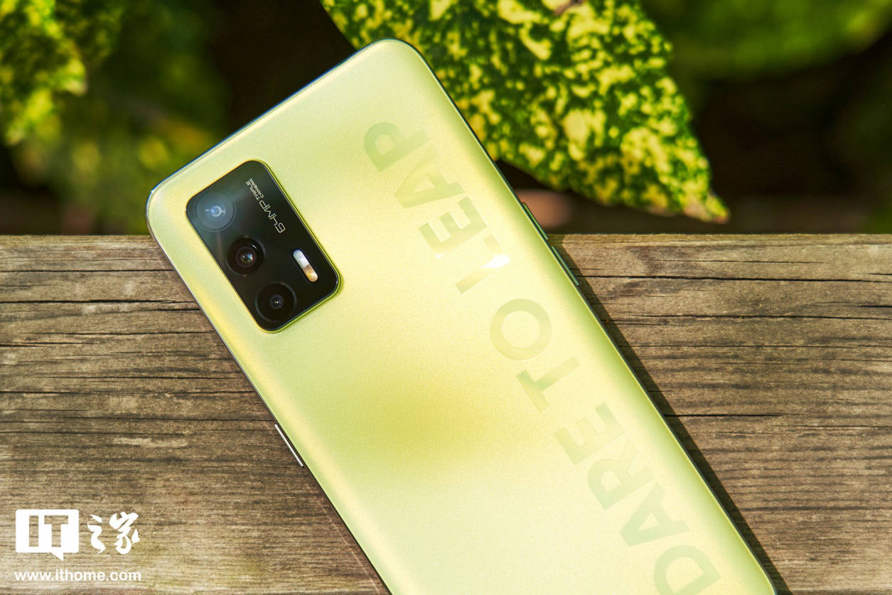 物理|realme 真我 Q3 Pro 评测：物理“安卓之光”，敢称“千元机皇”
