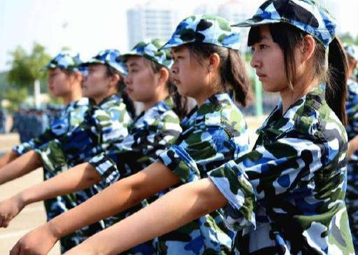 怎么可以不军训 0ed32f6e188840b8812933e15ce3d2f1.jpeg