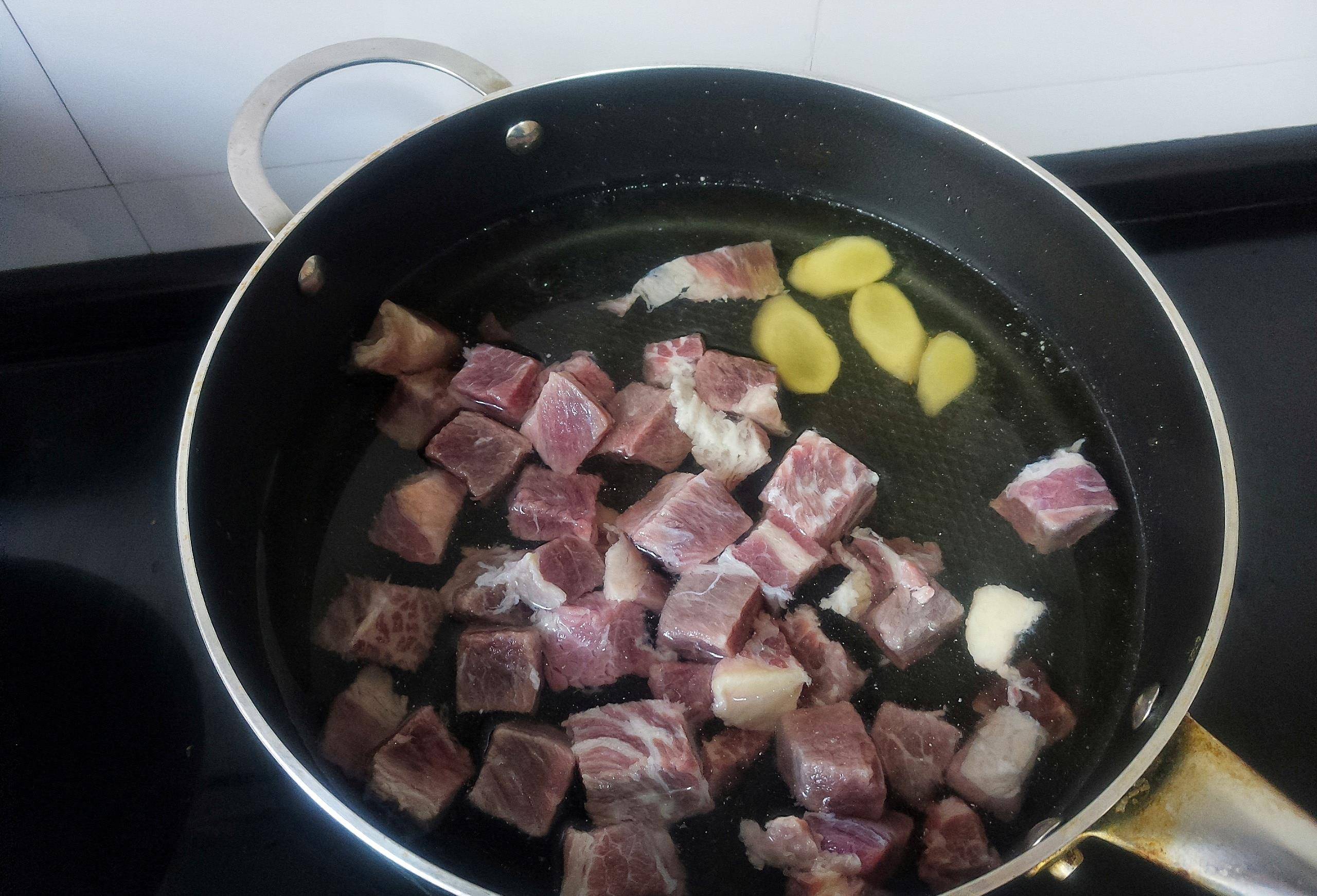 番茄洋葱牛肉丁 1a7299817da347518ca59730fe017acf.jpeg