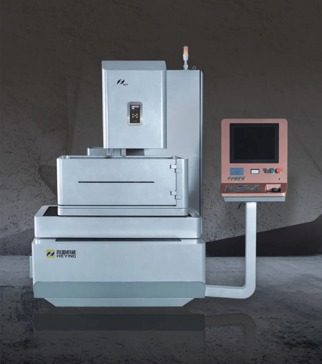 郑州工博会合盈机械高精度数控中走丝机床设备供应商