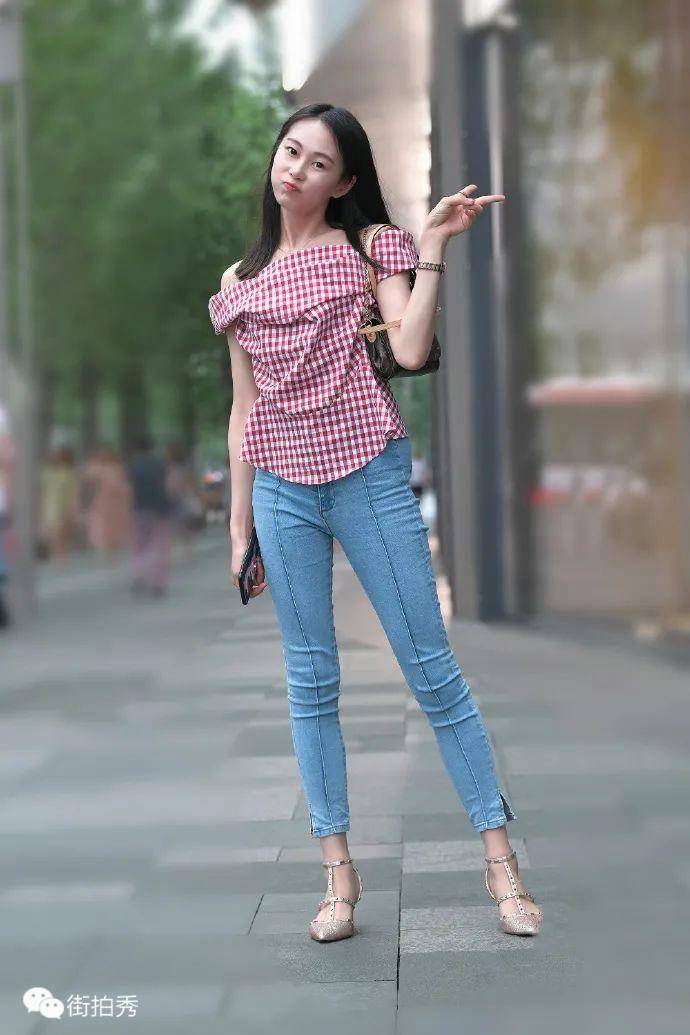 918bee2a3fe34f33a8e4df76224de278.jpeg