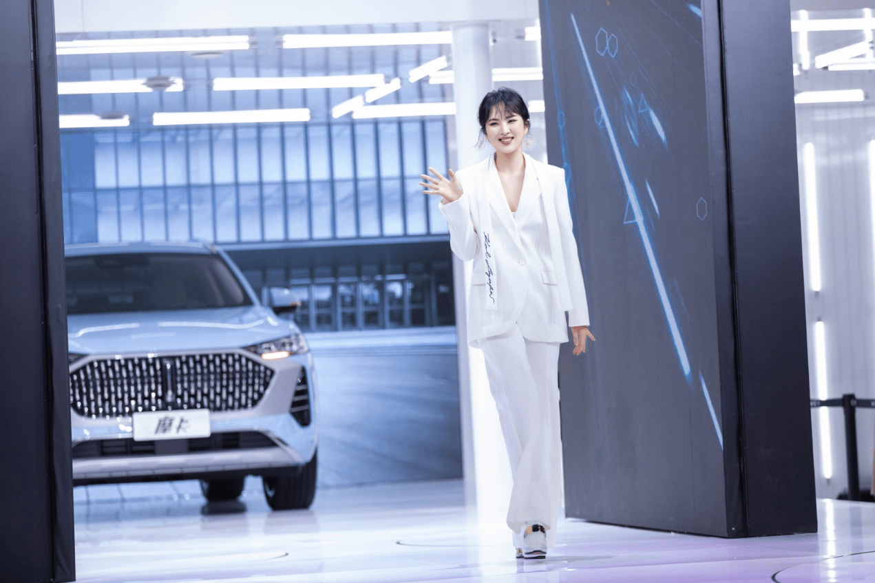 什么叫内秀的人 f40b2743178c4942a3966000d592f08c.png