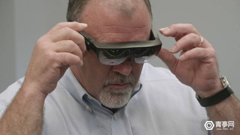 AR光学专家访谈：AR光学到底比VR难在哪？