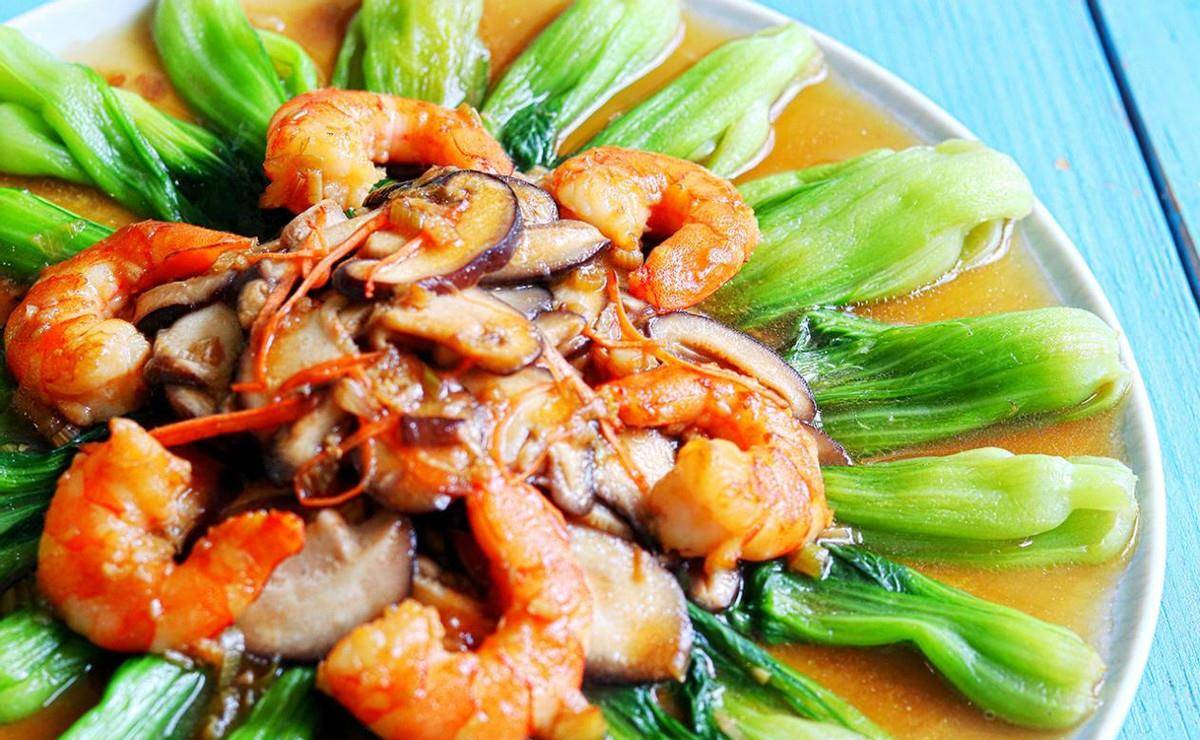 原创做香菇油菜时加入大虾仁鲜美下饭比吃肉都香