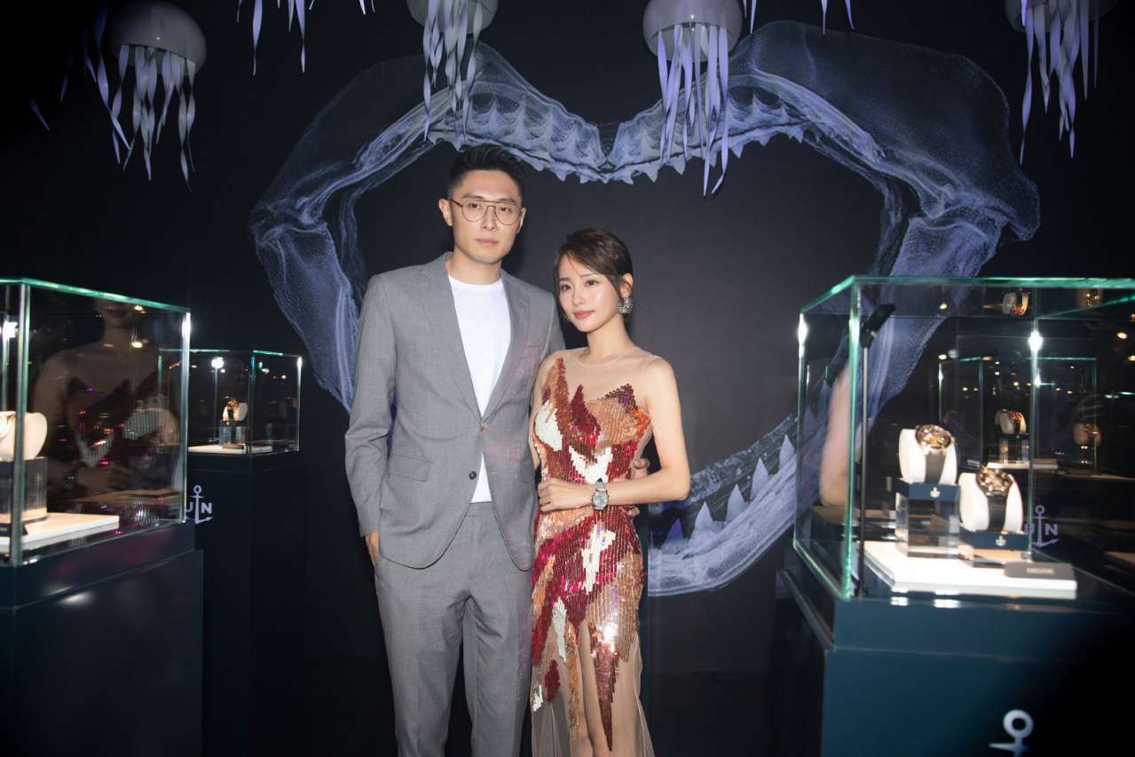 原創張嘉倪出門保鏢保姆陪同,婆婆曾不同意買超娶她,結婚6年管婆婆叫