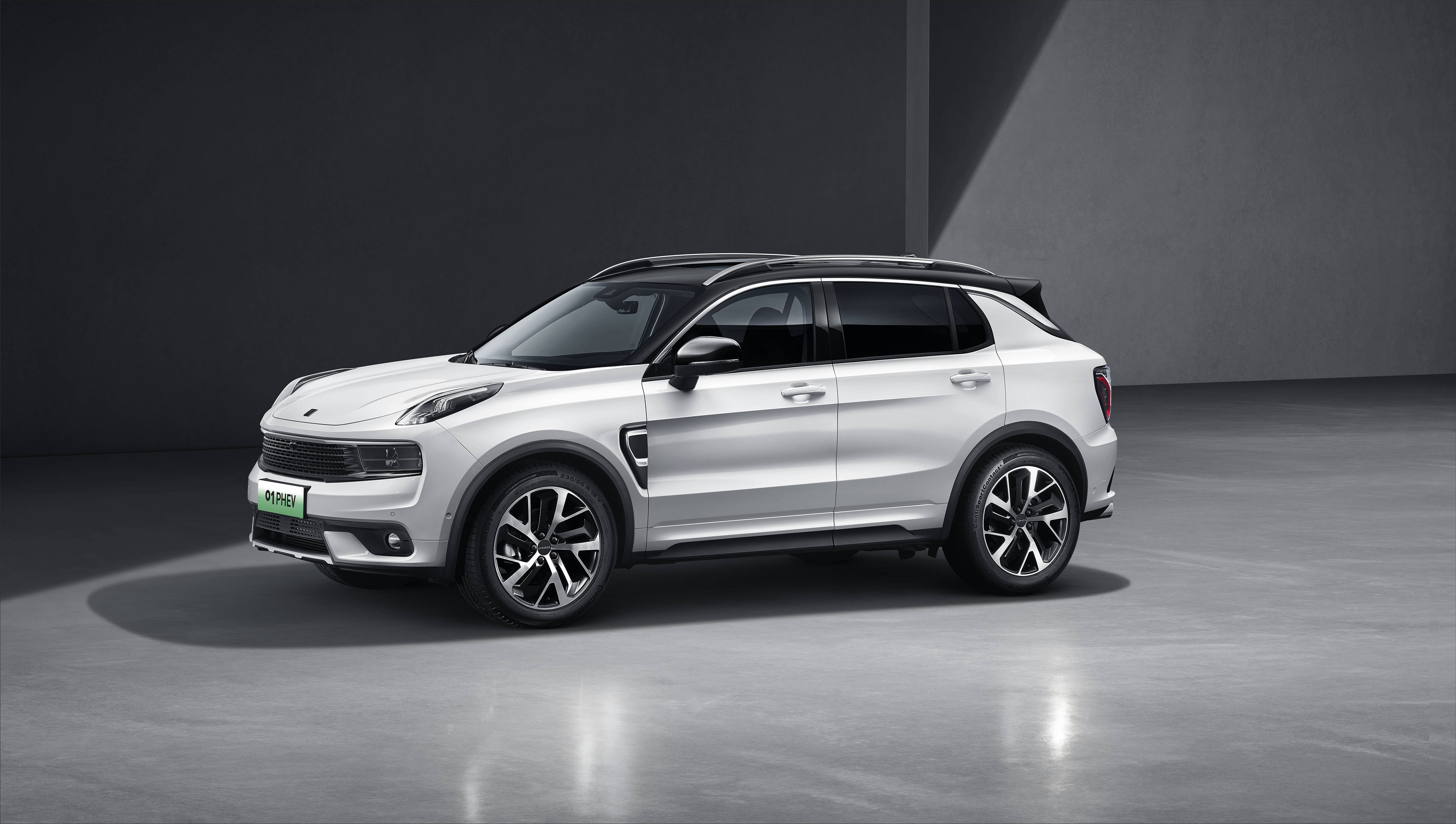 领克01phev前瞻科技让出行更加有趣