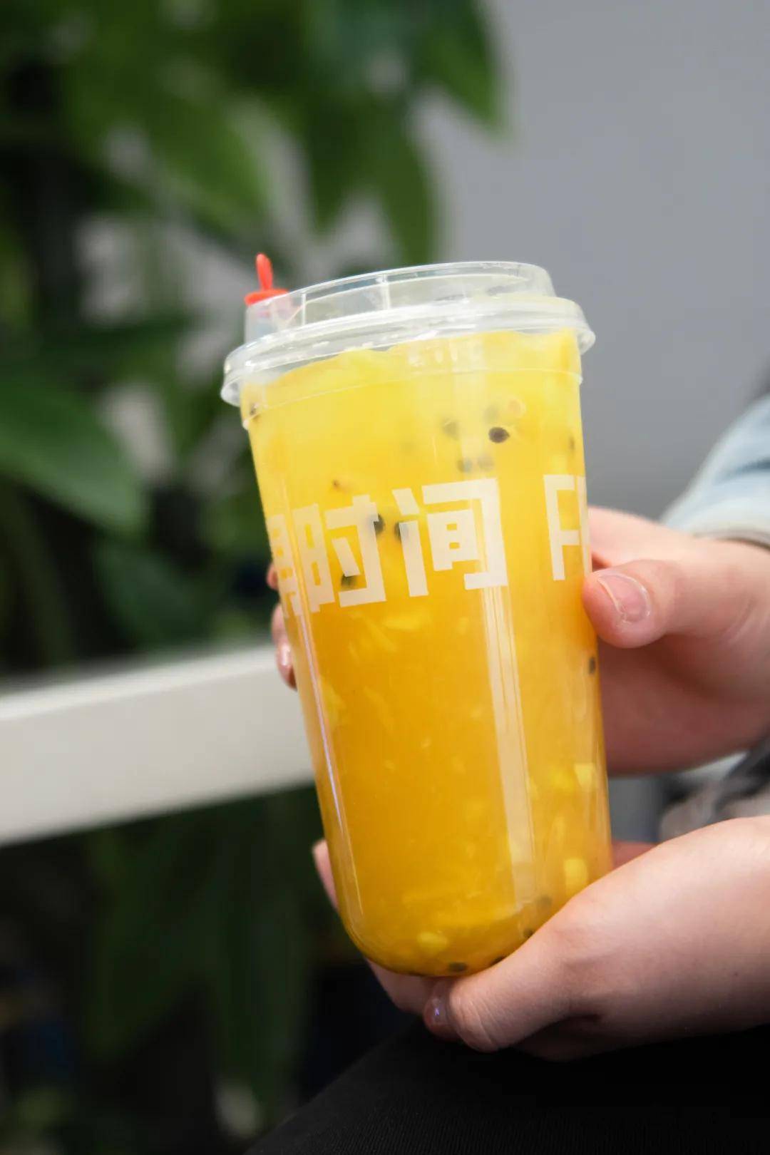 鲜果时间果茶系列上新了!各类水果的邂逅,和你一起来"找茶"!