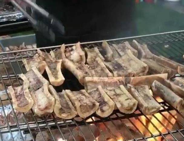 活动的时候骨头咯噔响还能活动吗 3283181939384eb1b4aec34239aafd56.jpeg