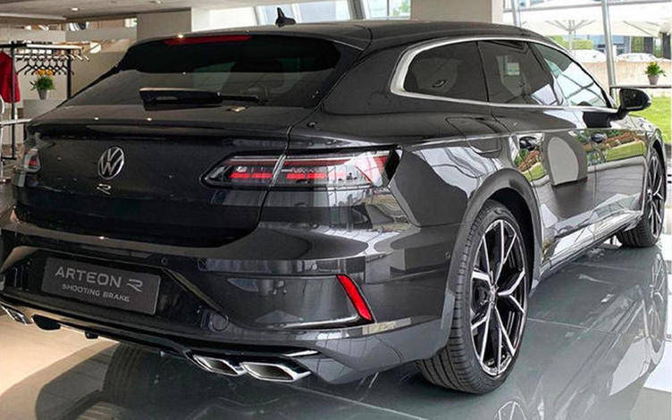 大众cc猎装版脚踏板 fbd762c3031a4c18b8aafb710fae025c.jpeg