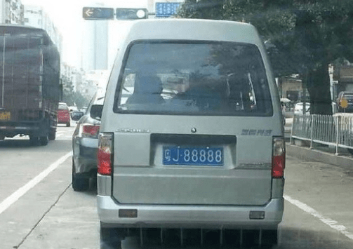414cc88db2e2433e9e4fd78d9f826479.png