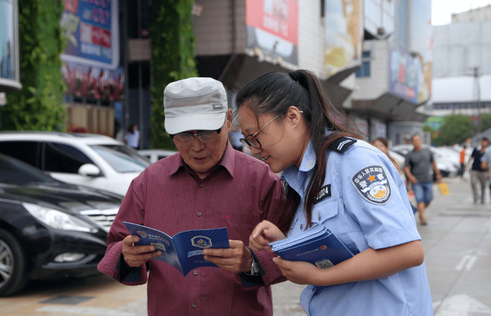 原創有一種差距叫輔警和協警同是公安穿警服待遇卻大相徑庭