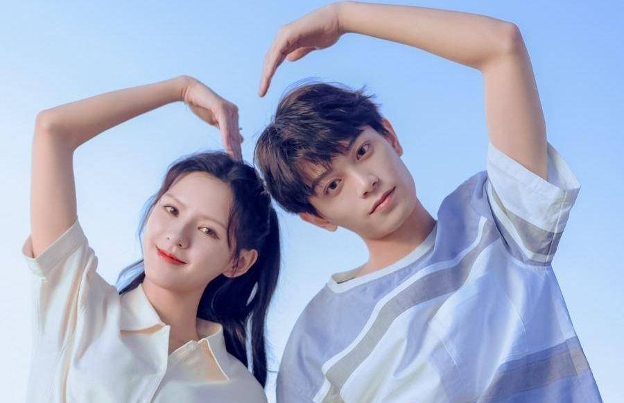 剧组恋爱实锤,五月第一个恋爱瓜,居然是流量男星和当红小花?_丁禹兮