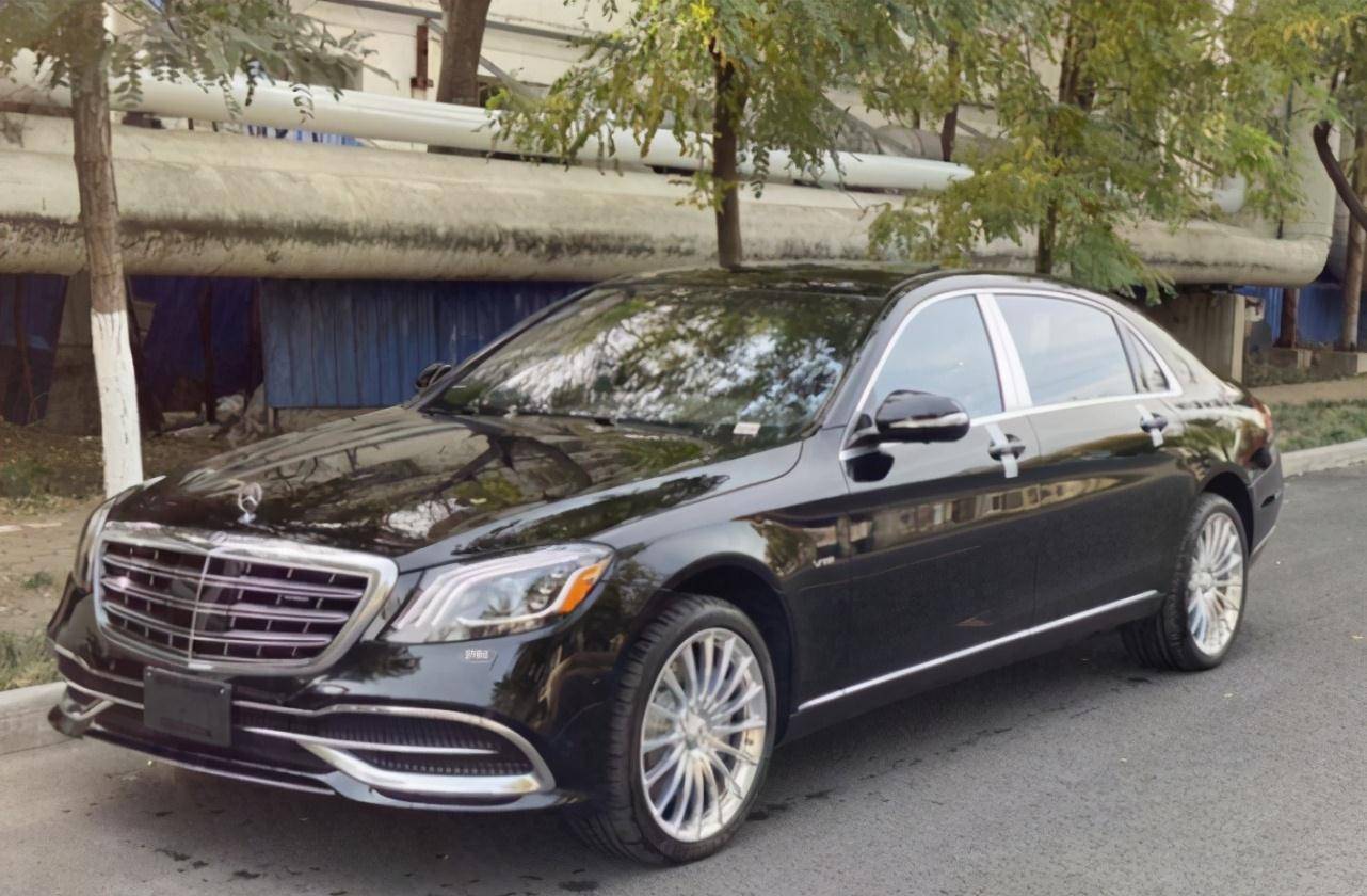 陕西老板花334万买辆奔驰迈巴赫s650没有大饼轮毂被当成450