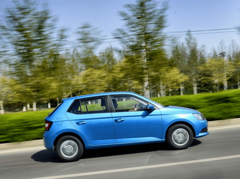 海外版全新晶锐发布配置堪比b级车还配雨伞