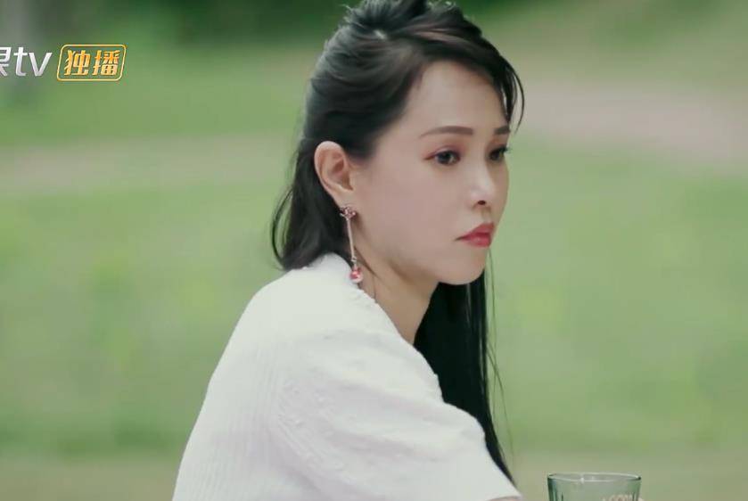 伊能静有多爱演秦昊吐槽养狗比她好静姐镜头前后两种表情