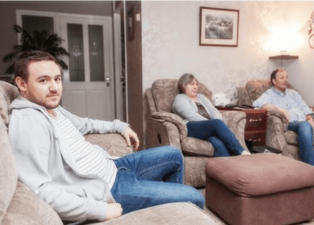 日本父母打孩子 3a4fb778432642f2a041a9bc32299dd8.png