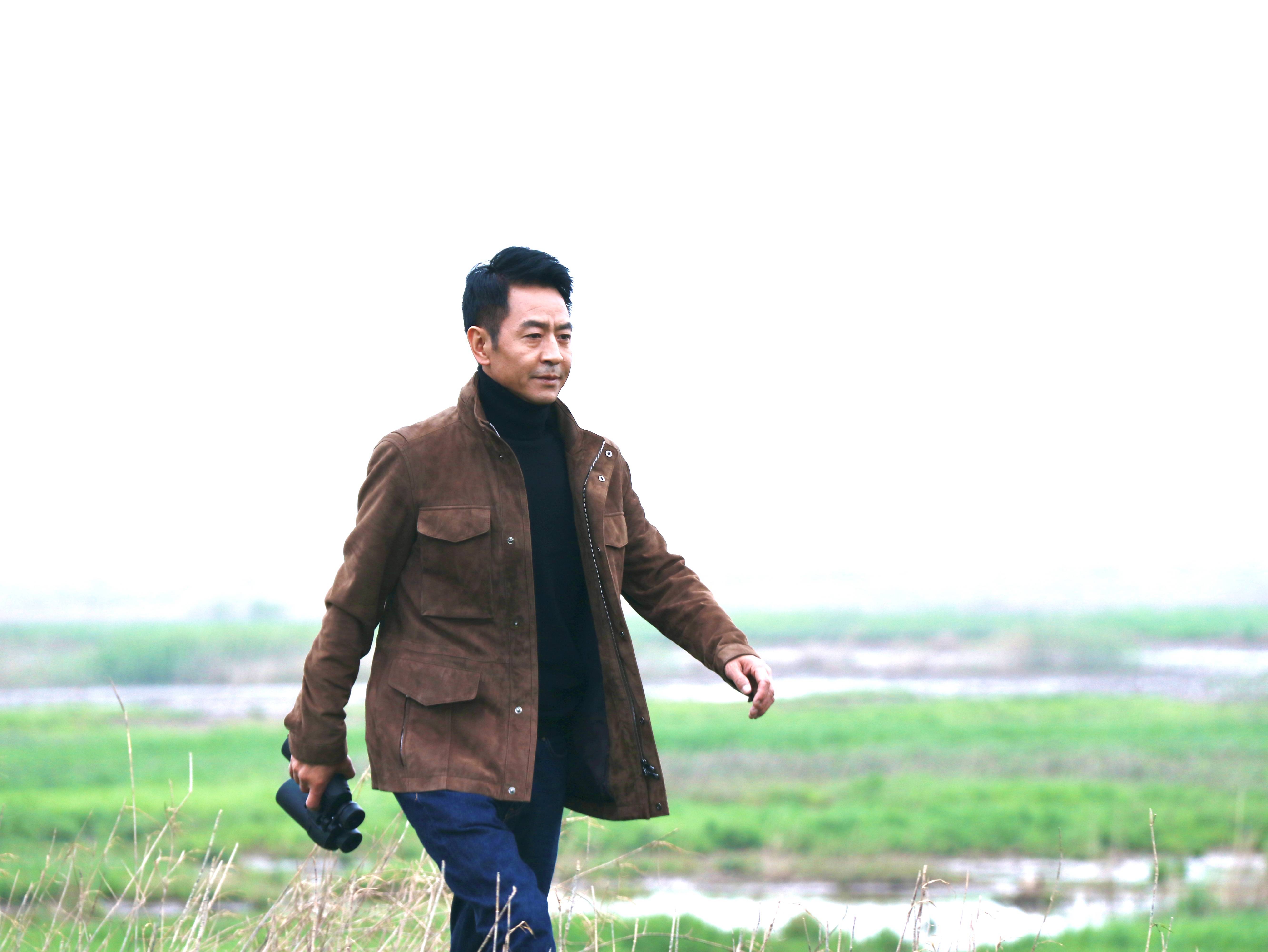 国民大叔郭晓峰写真系列之七行走的荷尔蒙