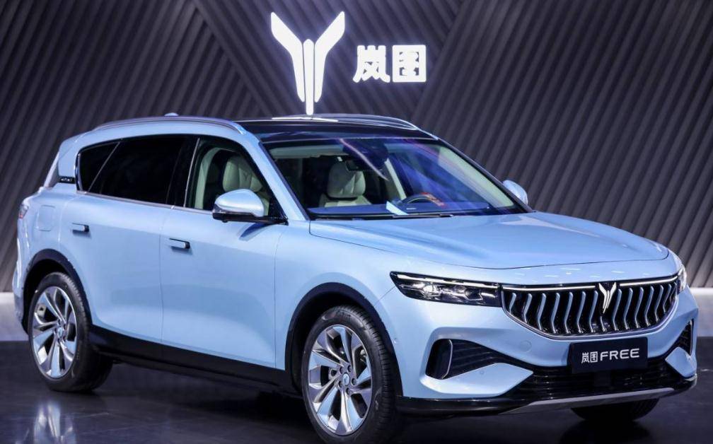 上海车展的明星岚图汽车定义新式高品质生活与米其林合作