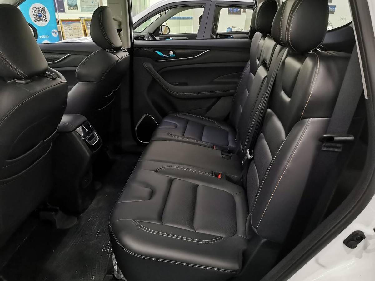 长安欧尚科赛pro到店实拍7座大空间动力足够强