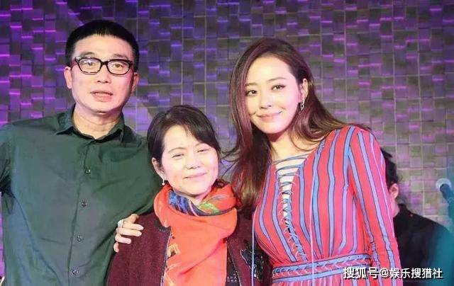 张靓颖现在经纪人是谁 3b799b2e6a2142109a41780e26818375.jpeg