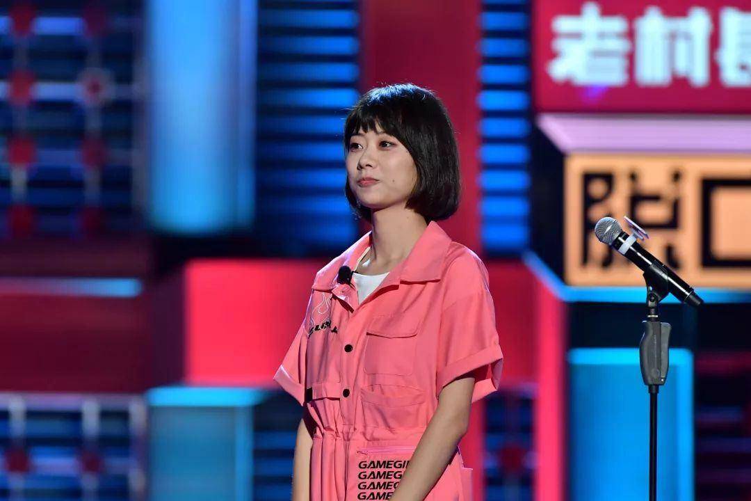 原创女相声演员数量少且知名度低,杨笠小鹿等女脱口秀演员却风头正劲
