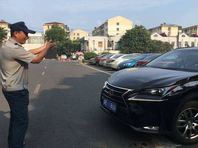 68daf17b91f048c9bcb3ece39939ca60.jpeg