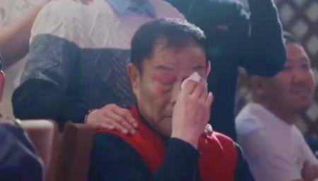 又一相声名家收徒现场激动落泪相声表演艺术家杨少华杨议助阵