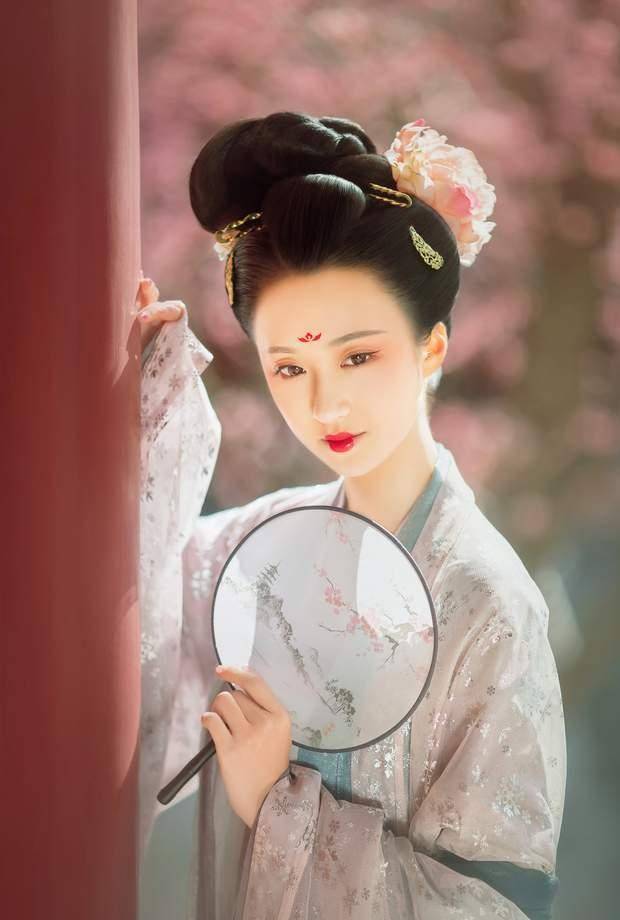 梁山伯与祝英台小说第一集 33ac313641ab443d9602ca79ccd35534.jpeg