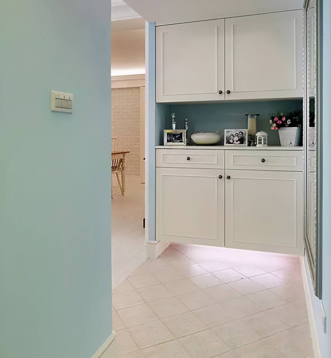 玄关别再做鞋柜看看日本的这种倒l型设计尝试完才知有多顺手