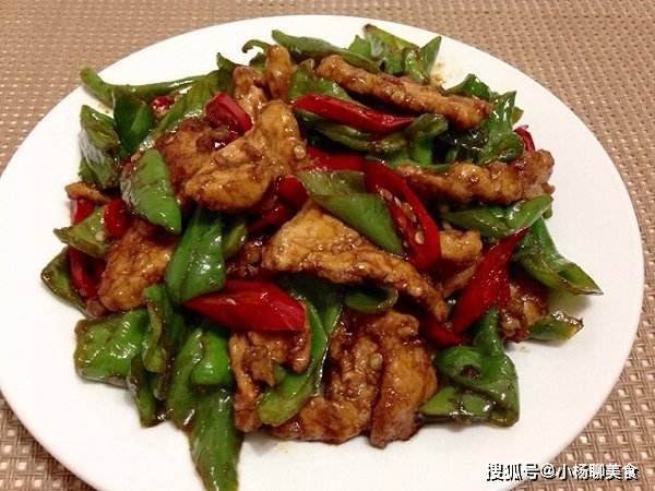 猪肉怎么炒出来又嫩又好吃简单 80a3783caac841329e405c1963f0c93c.jpeg