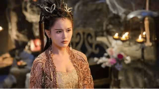 原创王思聪的网红前女友张予曦上位记