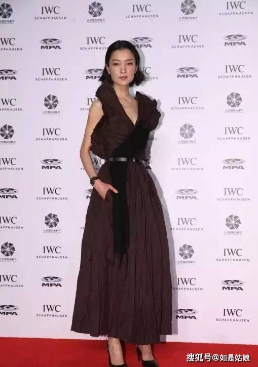 �ֱ����Ա�,�б�Ů�������ʡ�