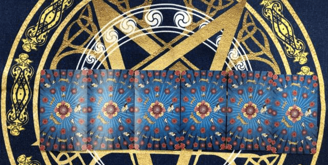 灵巫塔罗 射手座6月运势 不符合传统价值下所认定的情感关系 差距