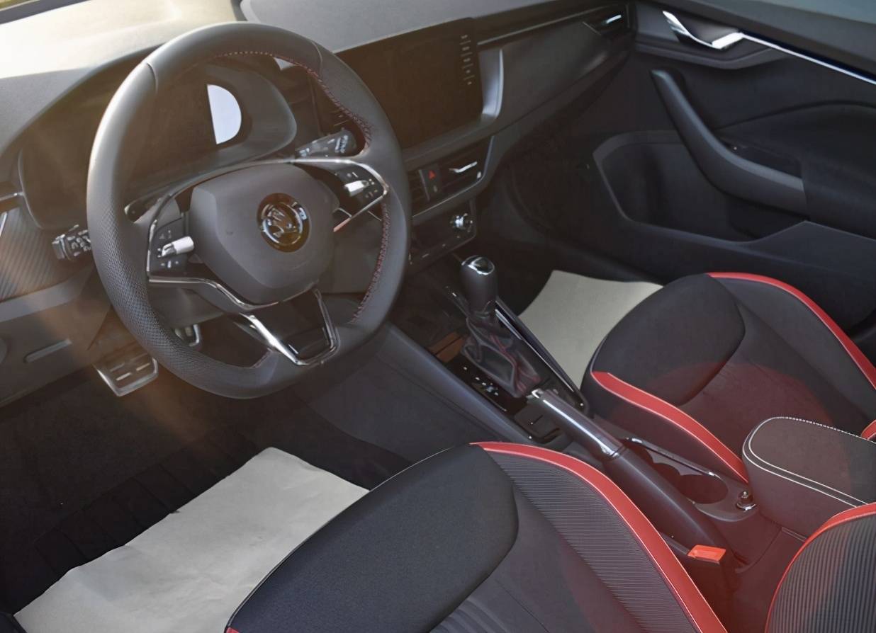 这样设计早火了全新斯柯达柯米克曝光外观内饰升级或11万起