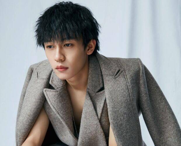 央视选秀全球招募中,4位男孩脱颖而出,竟有一位独得张云雷宠爱_刘丰