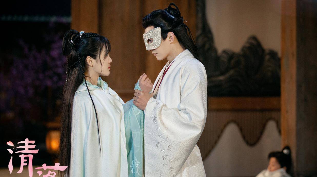 《清落》剧情无逻辑像儿戏,撒糖太刻意,《琉璃》