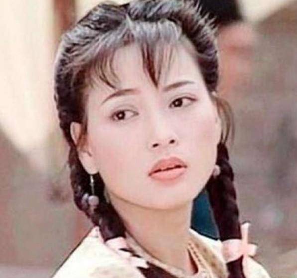 她嫌弃吴京穷而分手,嫁富豪丈夫如今落魄无比