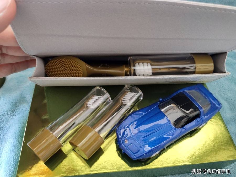 感应|可以洗脸的电动牙刷「罗曼T10X」使用体验