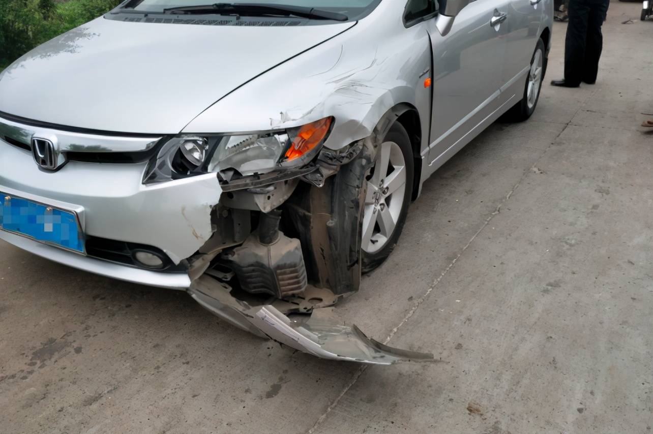注意 汽车保险不是万能 这些损失不赔付 车子