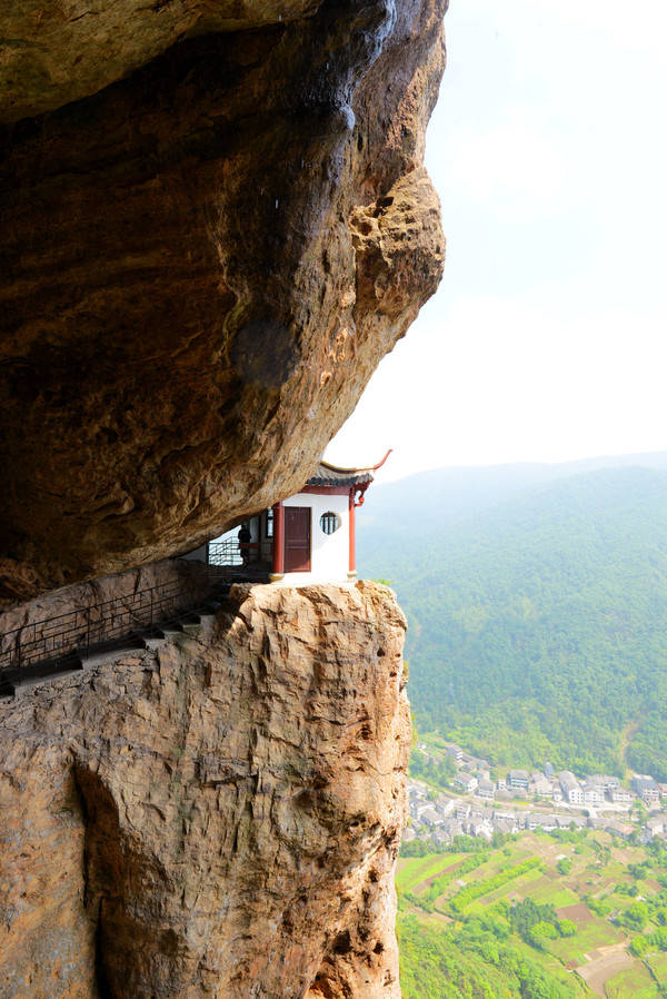 雁荡山方洞远不止有洞洞外有天于险处观绝景