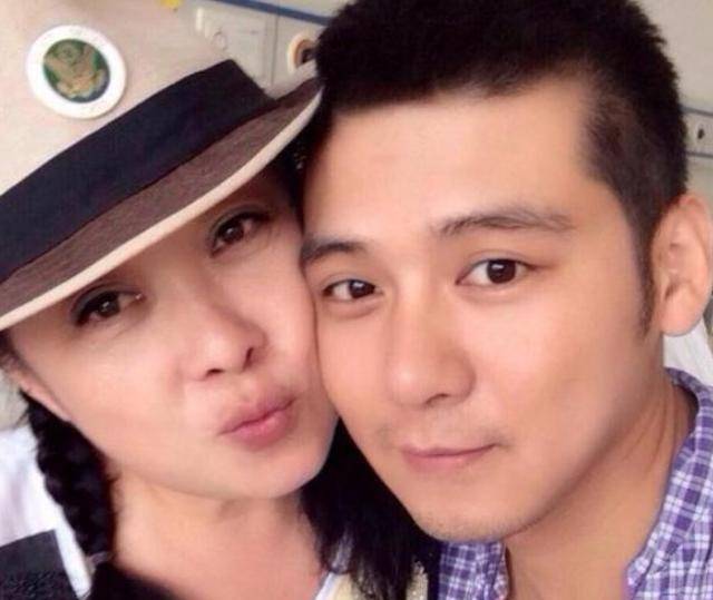 因"胖婶"成名,后成为小鲜肉收割机,今张海燕瘦身成功堪比整容_张倬闻