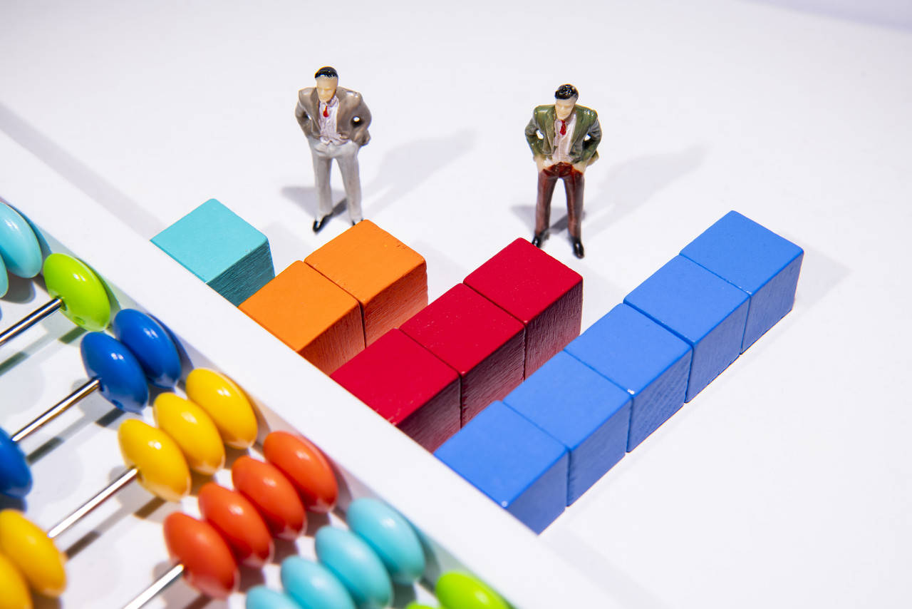 营收上涨 亏损扩大 高途能否重回盈利性增长 股价