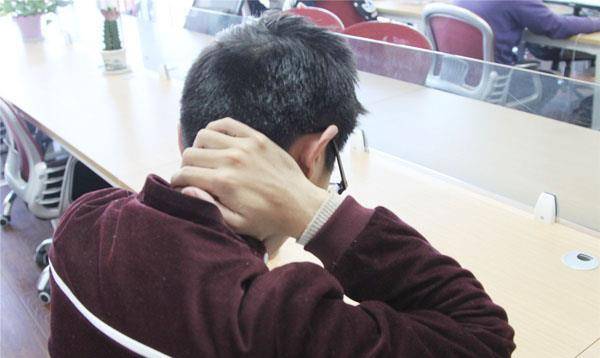 怎么躺对颈椎不好 5cf6fcb18b564d86bcfb1295c6eb0312.jpeg