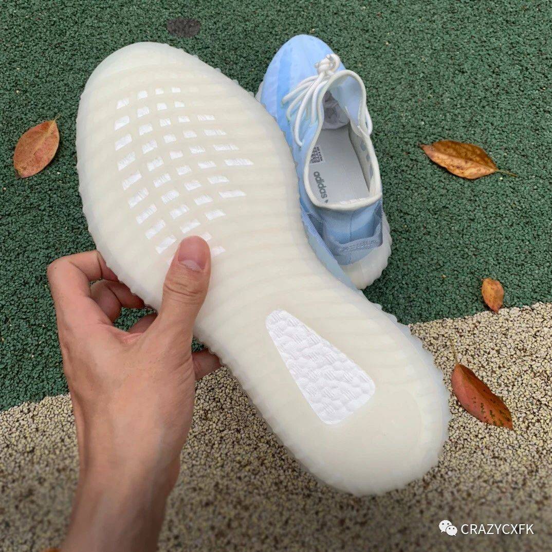 阿迪达斯椰子 adidas yeezy boost 350 v2 mono ice 透明冰蓝运动鞋