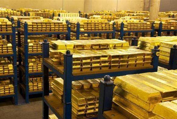 1600吨黄金沉入贝加尔湖百年,为何至今无人敢打捞?换你也害怕
