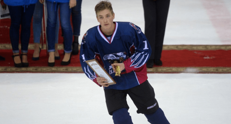 尼古拉·卢卡申科的爱好非常广泛,包括体育,音乐,地理和电脑游戏,2019