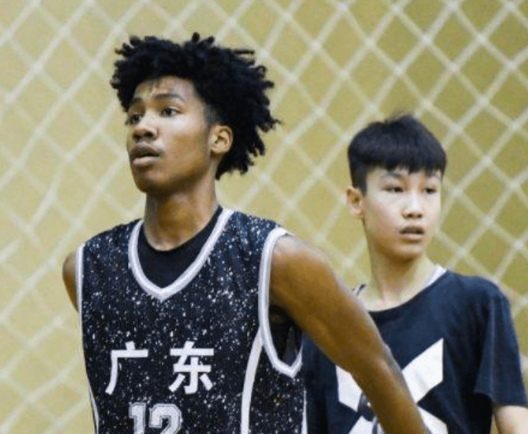 广东9080胜辽宁沈阳张庆鹏2米05外甥狂轰27分打爆家乡球队